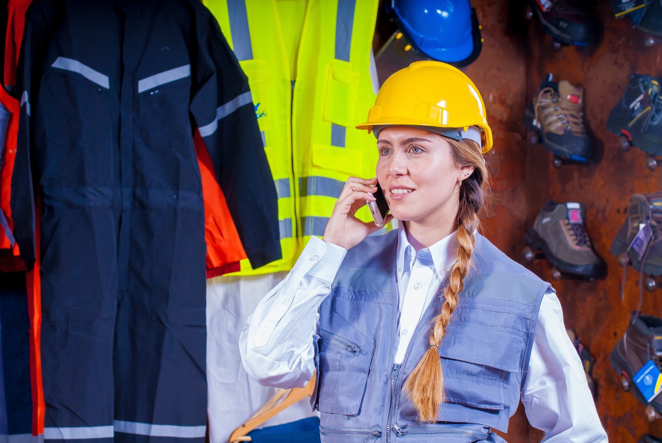 iphone-mobile-model-phone-communication-industrial-513227-pxhere.com